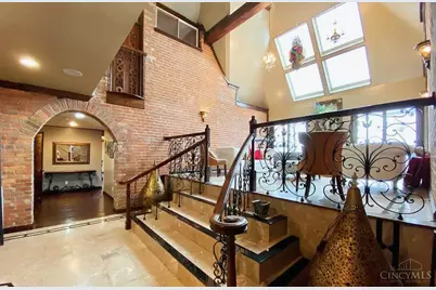 255 Warner Street, Cincinnati, OH 45219 - Photo 30