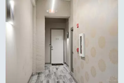 813 Broadway Street #301, Cincinnati, OH 45202 - Photo 8