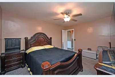 4027 Smith Road, Cincinnati, OH 45211 - Photo 26