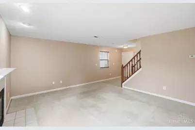 321 Heftner Circle, Hamilton Township, OH 45039 - Photo 12