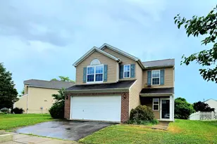 321 Heftner Cir, Maineville, OH 45039 - Photo 1