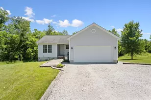 370 Wooded Run Rd, Franklin Township, OH 45120 - Photo 4