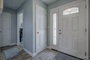 265 Easton Manor Dr, Monroe, OH 45050 - Photo 2