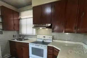 81 E Galbraith Rd, Cincinnati, OH 45216 - Photo 6