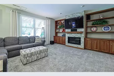5905 Chancellor Lane, Hamilton Township, OH 45152 - Photo 38