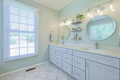 5905 Chancellor Lane, Hamilton Township, OH 45152 - Photo 30