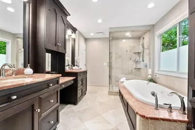 9943 Huntersrun Lane, Symmes Township, OH 45242 - Photo 28