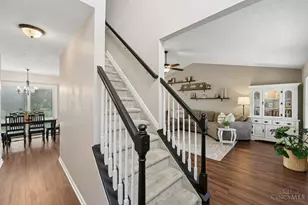 1130 Linford Cir, Hamilton Township, OH 45039 - Photo 4