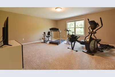 968 Palomar Drive, Miami Township, OH 45140 - Photo 32