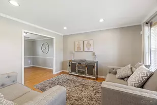 4351 Lighthouse Ln, West Chester, OH 45069 - Photo 2