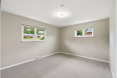 3571 Horncastle Drive, Evendale, OH 45241 - Photo 32
