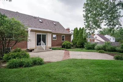 7090 Euclid Avenue, Sycamore Township, OH 45243 - Photo 8