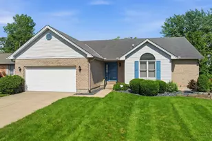 417 Kenec Dr, Middletown, OH 45042 - Photo 1