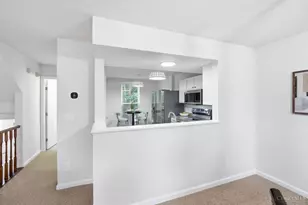 1013 John St, Cincinnati, OH 45203 - Photo 10