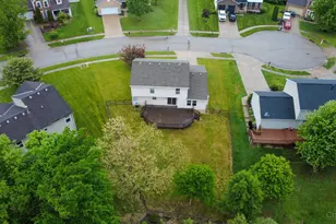 639 Ellen Dr, Union Township, OH 45255 - Photo 4