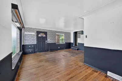 1499 Clovernoll Drive, Cincinnati, OH 45231 - Photo 6