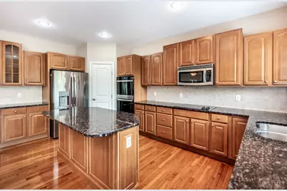 1481 Shaker Run Boulevard, Turtle Creek Township, OH 45036 - Photo 10