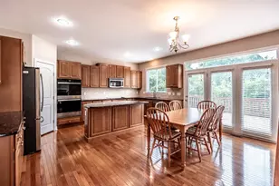 1481 Shaker Run Blvd, Turtle Creek Township, OH 45036 - Photo 8