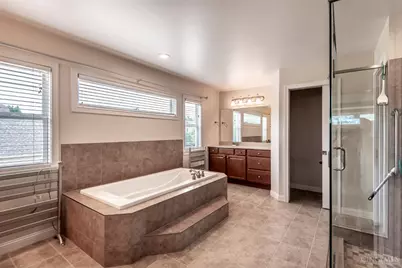 1481 Shaker Run Boulevard, Turtle Creek Township, OH 45036 - Photo 28