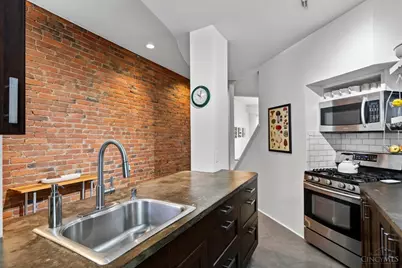 331 Milton Street, Cincinnati, OH 45202 - Photo 8