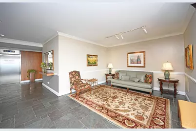 2401 Ingleside Avenue #6B, Cincinnati, OH 45206 - Photo 2