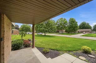 9641 Whippoorwill Ln, Deerfield Township, OH 45040 - Photo 6