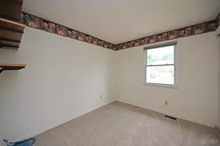 1676 Fellsmere Ln, Springfield Township, OH 45240 - Photo 28