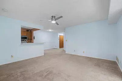 5981 Meadowcreek Drive #8, Miami Township, OH 45150 - Photo 10