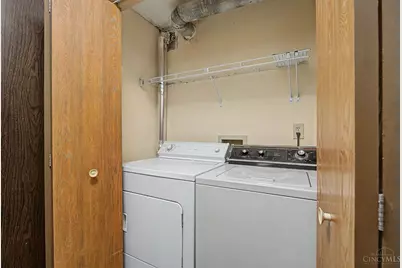 5981 Meadowcreek Drive #8, Miami Township, OH 45150 - Photo 26
