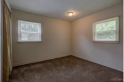 6627 Flagstone Court, Colerain Township, OH 45239 - Photo 20