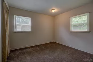 6627 Flagstone Ct, Colerain Township, OH 45239 - Photo 20