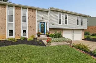 1859 Windhill Terrace, Anderson Township, OH 45255 - Photo 2