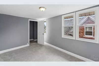 2249 Monroe Avenue, Cincinnati, OH 45212 - Photo 32