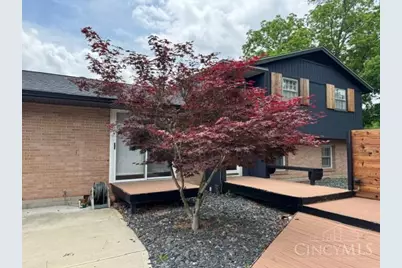 705 E Chestnut Street, Oxford, OH 45056 - Photo 2