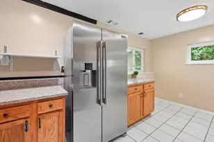 11623 Kenn Rd, Cincinnati, OH 45240 - Photo 14
