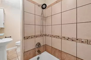 11623 Kenn Rd, Cincinnati, OH 45240 - Photo 24