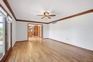 8303 Paddington Ct, West Chester, OH 45069 - Photo 10