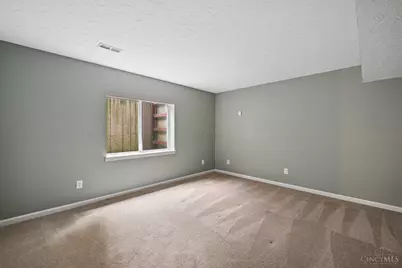 5252 Venetian, Hamilton Township, OH 45152 - Photo 18