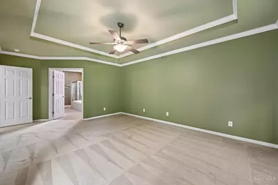 5252 Venetian, Hamilton Township, OH 45152 - Photo 4