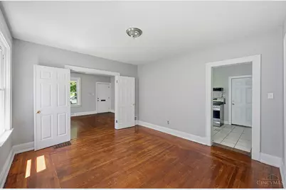 926 Elberon Avenue, Cincinnati, OH 45205 - Photo 10