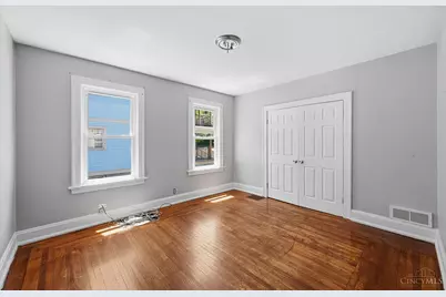 926 Elberon Avenue, Cincinnati, OH 45205 - Photo 12