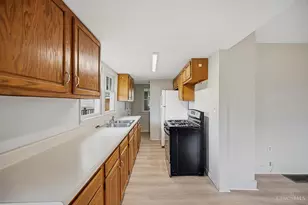 1800 Winona Dr, Middletown, OH 45042 - Photo 14