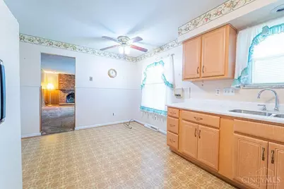 2559 Fulbourne Drive, Cincinnati, OH 45231 - Photo 10