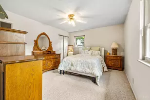 741 Stuart Ln, Union Township, OH 45245 - Photo 14