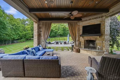 6651 Possum Run Road, Sugarcreek Twp, OH 45440 - Photo 24
