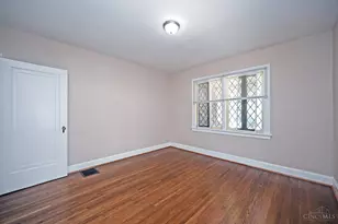 3955 Ardmore Ave, Cincinnati, OH 45229 - Photo 18