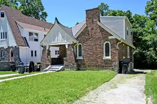 3955 Ardmore Ave, Cincinnati, OH 45229 - Photo 2