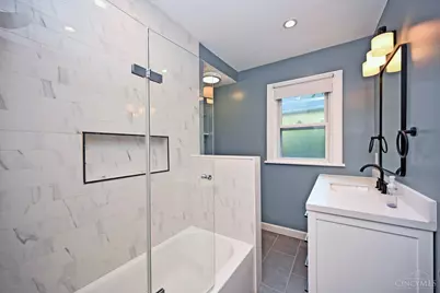 4652 Hamilton Avenue, Cincinnati, OH 45223 - Photo 32