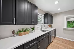 3395 Ault View Ave, Cincinnati, OH 45208 - Photo 18