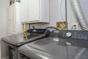 605 Mercury Dr, Union Township, OH 45244 - Photo 24
